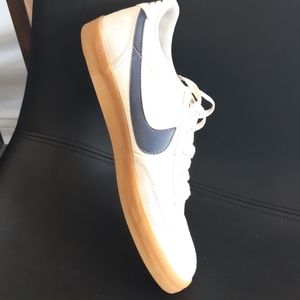 Nike Killshot shoes